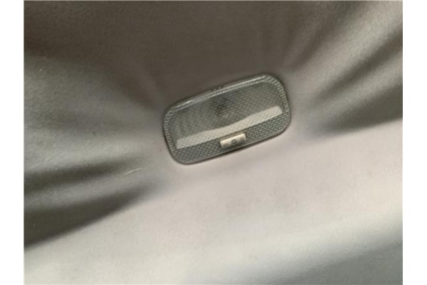 Recambio de luz trasero central techo para citroen c4 picasso 1.6 hdi referencia OEM IAM 6362Q0  