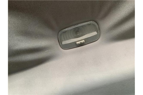 Recambio de luz trasero central techo para citroen c4 picasso 1.6 hdi referencia OEM IAM 6362Q0  