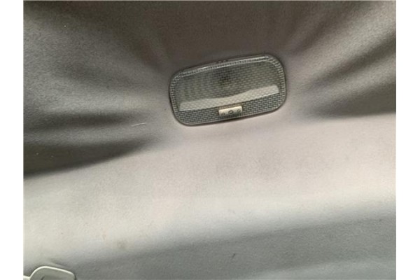 Recambio de luz trasero central techo para citroen c4 picasso 1.6 hdi referencia OEM IAM 6362Q0  