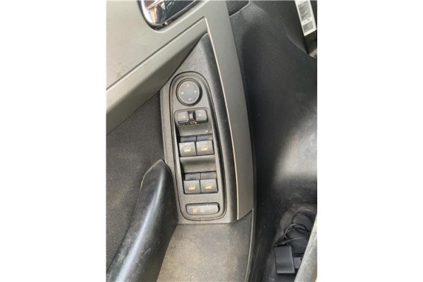 Recambio de mando elevalunas delantero izquierdo para citroen c4 picasso 1.6 hdi referencia OEM IAM 6554YH  