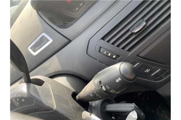 Recambio de mando intermitencia para citroen c4 picasso 1.6 hdi referencia OEM IAM 6242Y5 624347 