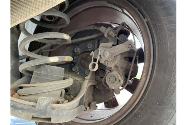 Recambio de mangueta trasero derecha para citroen c4 picasso 1.6 hdi referencia OEM IAM 2057284110 517637 