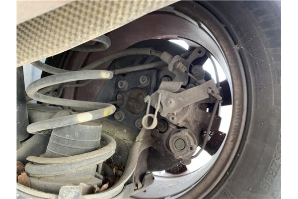 Recambio de mangueta trasero derecha para citroen c4 picasso 1.6 hdi referencia OEM IAM 2057284110 517637 