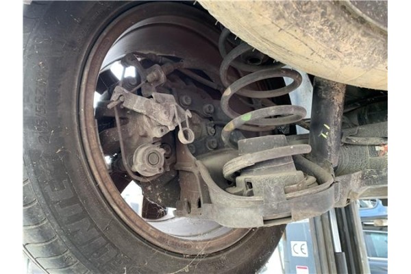 Recambio de mangueta trasero izquierda para citroen c4 picasso 1.6 hdi referencia OEM IAM 517637  