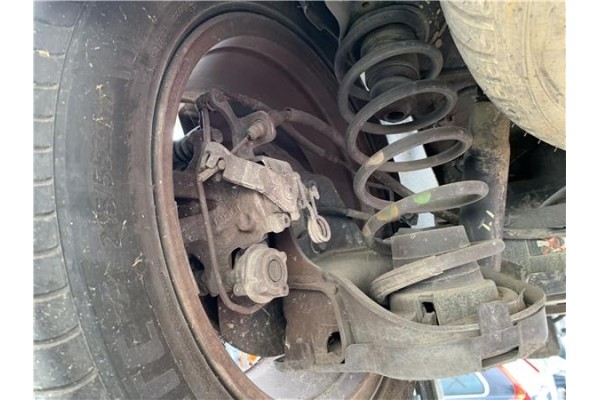 Recambio de mangueta trasero izquierda para citroen c4 picasso 1.6 hdi referencia OEM IAM 517637  