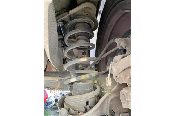 Recambio de muelle amortiguacion para citroen c4 picasso 1.6 hdi referencia OEM IAM 5102R4  