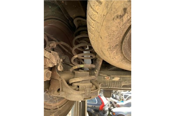 Recambio de muelle amortiguacion para citroen c4 picasso 1.6 hdi referencia OEM IAM 5102R4  