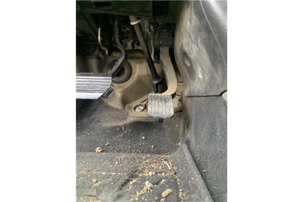 Recambio de pedal acelerador para citroen c4 picasso 1.6 hdi referencia OEM IAM 1601S3  