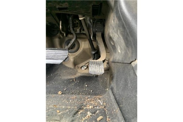 Recambio de pedal acelerador para citroen c4 picasso 1.6 hdi referencia OEM IAM 1601S3  