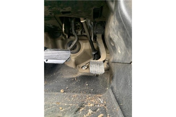 Recambio de pedal acelerador para citroen c4 picasso 1.6 hdi referencia OEM IAM 1601S3  