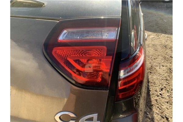 Recambio de piloto porton trasero derecho para citroen c4 picasso 1.6 hdi referencia OEM IAM 6351CC  