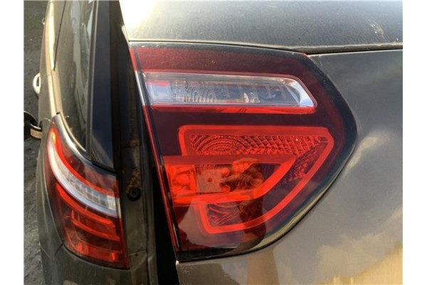 Recambio de piloto porton trasero izquierdo para citroen c4 picasso 1.6 hdi referencia OEM IAM 6350CC  