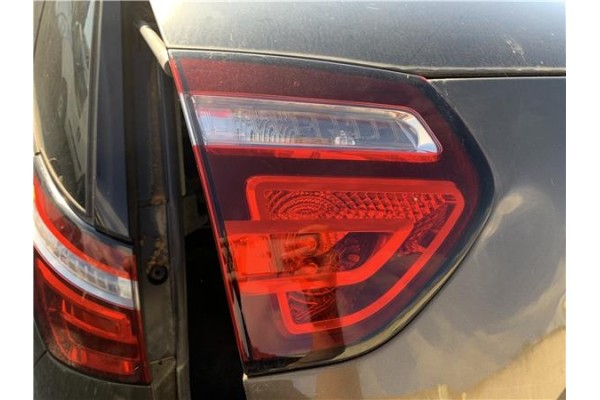 Recambio de piloto porton trasero izquierdo para citroen c4 picasso 1.6 hdi referencia OEM IAM 6350CC  