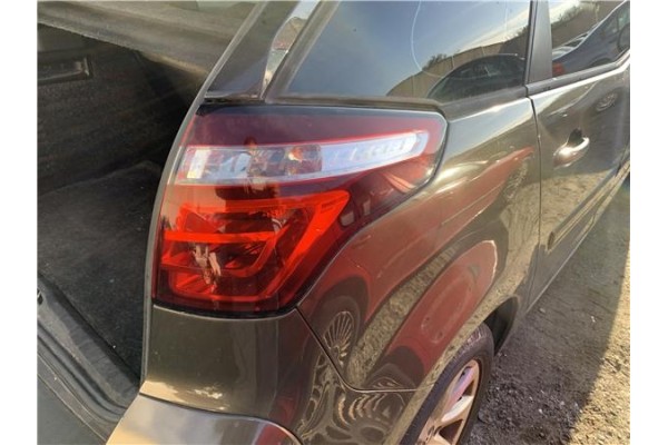 Recambio de piloto trasero derecho para citroen c4 picasso 1.6 hdi referencia OEM IAM 6351CA  