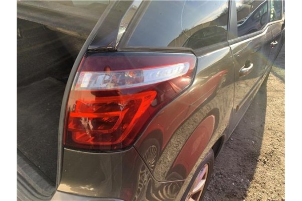 Recambio de piloto trasero derecho para citroen c4 picasso 1.6 hdi referencia OEM IAM 6351CA  