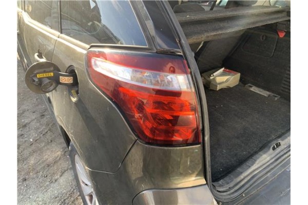 Recambio de piloto trasero izquierdo para citroen c4 picasso 1.6 hdi referencia OEM IAM 6350CA  