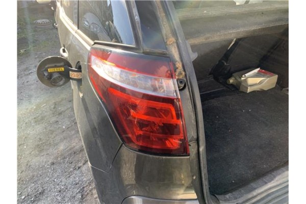 Recambio de piloto trasero izquierdo para citroen c4 picasso 1.6 hdi referencia OEM IAM 6350CA  