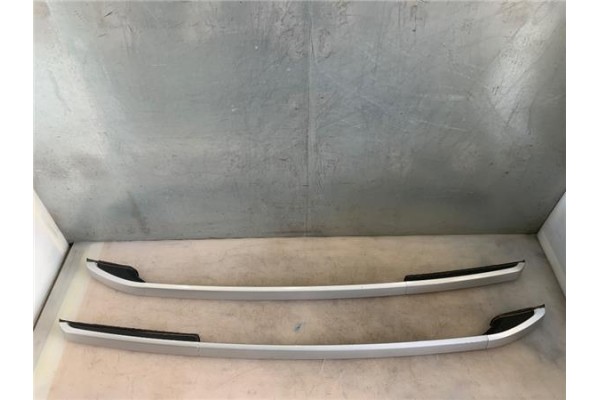 Recambio de barras de techo para peugeot 2008 1.2 access referencia OEM IAM   