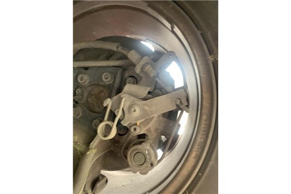 Recambio de pinza freno trasero derecha para citroen c4 picasso 1.6 hdi referencia OEM IAM 2057284110 4400T8 