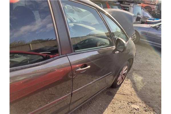 Recambio de puerta delantero derecha para citroen c4 picasso 1.6 hdi referencia OEM IAM 9004Y0  