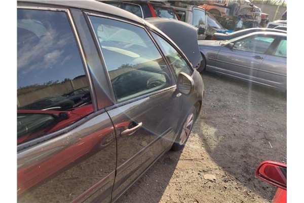 Recambio de puerta delantero derecha para citroen c4 picasso 1.6 hdi referencia OEM IAM 9004Y0  