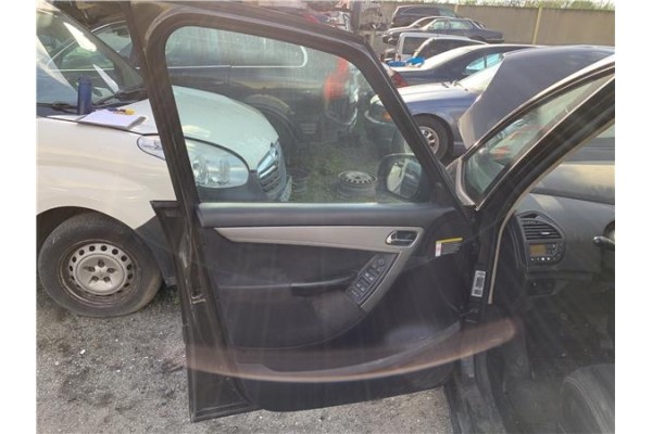 Recambio de puerta delantero izquierda para citroen c4 picasso 1.6 hdi referencia OEM IAM 9002X7  