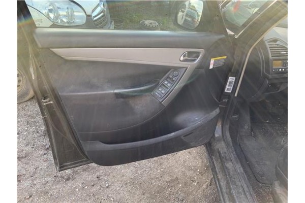 Recambio de puerta delantero izquierda para citroen c4 picasso 1.6 hdi referencia OEM IAM 9002X7  