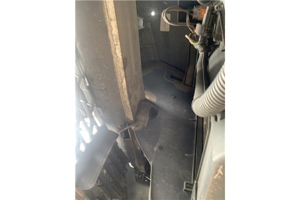 Recambio de refuerzo paragolpes para citroen c4 picasso 1.6 hdi referencia OEM IAM 7106E8  