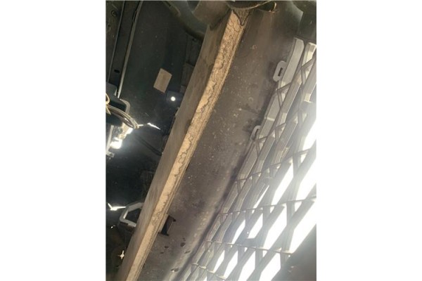 Recambio de refuerzo paragolpes para citroen c4 picasso 1.6 hdi referencia OEM IAM 7106E8  