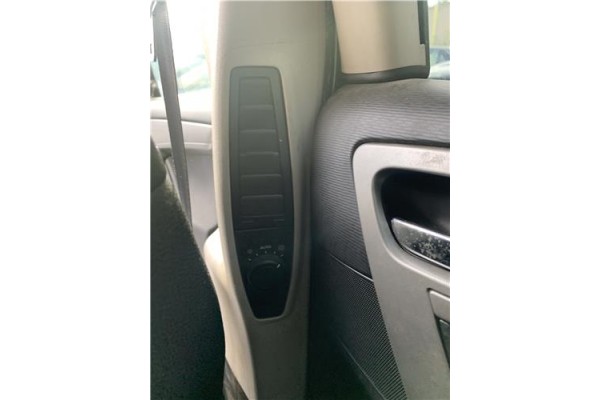 Recambio de rejilla entrada de aire para citroen c4 picasso 1.6 hdi referencia OEM IAM 6451XG  