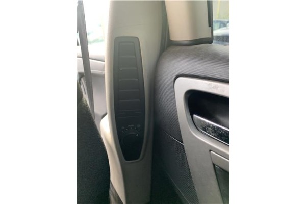 Recambio de rejilla entrada de aire para citroen c4 picasso 1.6 hdi referencia OEM IAM 6451XG  