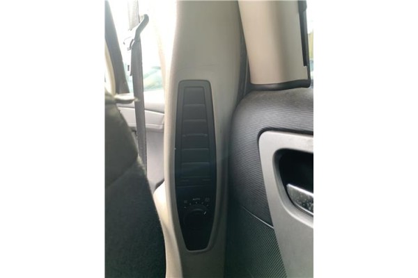 Recambio de rejilla entrada de aire para citroen c4 picasso 1.6 hdi referencia OEM IAM 6451XG  