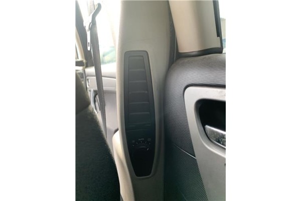 Recambio de rejilla entrada de aire para citroen c4 picasso 1.6 hdi referencia OEM IAM 6451XG  