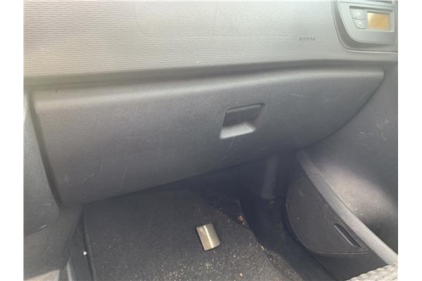 Recambio de tapa guantera para citroen c4 picasso 1.6 hdi referencia OEM IAM 8218FF  