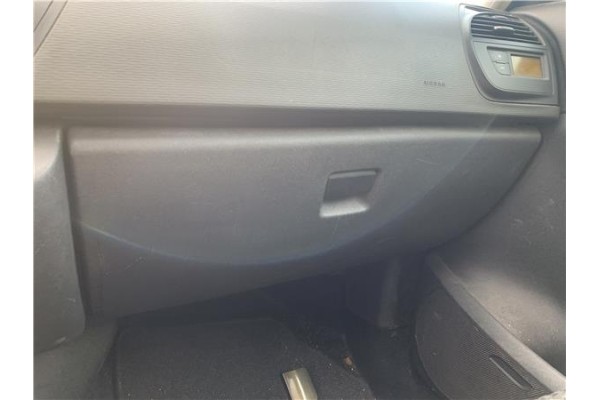Recambio de tapa guantera para citroen c4 picasso 1.6 hdi referencia OEM IAM 8218FF  