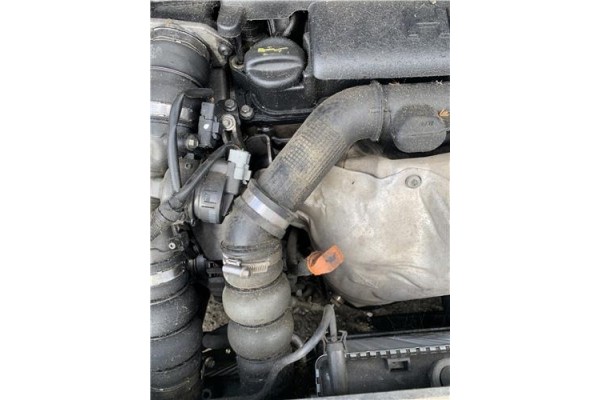 Recambio de tubo intercooler para citroen c4 picasso 1.6 hdi referencia OEM IAM 1440J8  