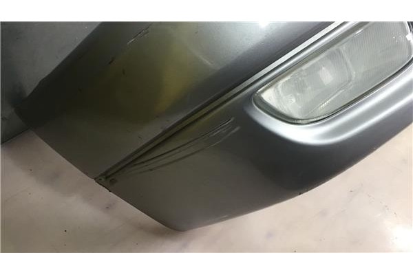 Recambio de paragolpes delantero para citroen saxo 1.4 vts referencia OEM IAM 7401Y5  