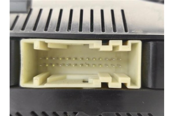 Recambio de mandos climatizador para ford c-max (cb7) 1.6 titanium referencia OEM IAM AM5T18C612BM  