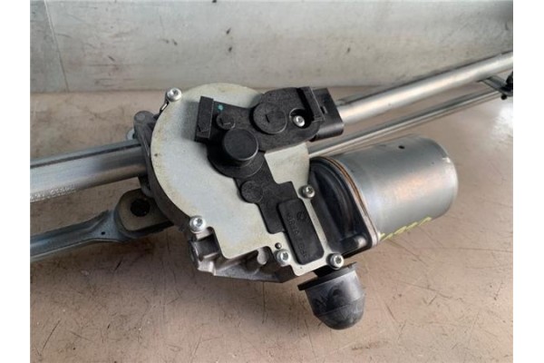 Recambio de motor limpiaparabrisas delantero para ford c-max (cb7) 1.6 titanium referencia OEM IAM 16333  