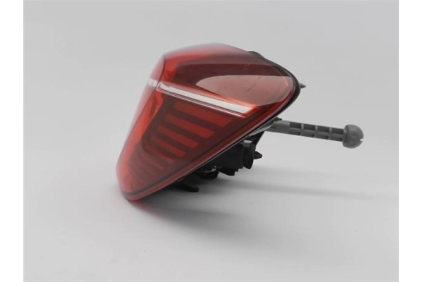 Recambio de piloto trasero derecho para renault clio v 1.0 business referencia OEM IAM 265504885R 17834F 