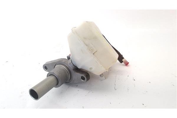 Recambio de bomba freno para peugeot 3008 2.0 style referencia OEM IAM 03355818253  