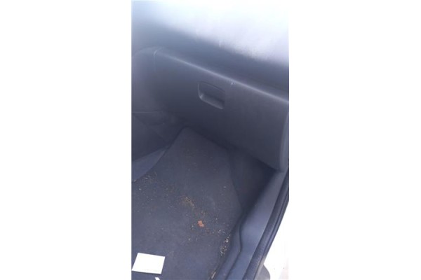 Recambio de guantera salpicadero para peugeot 3008 2.0 style referencia OEM IAM 8218YP  