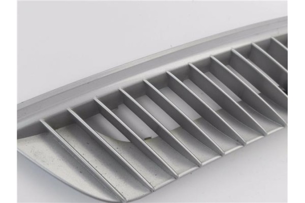 Recambio de rejilla capo para smart crossblade 0.6 crossblade referencia OEM IAM 0001696 DN12532 