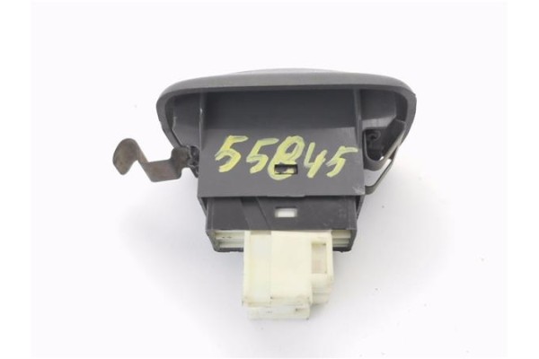 Recambio de mando elevalunas trasero derecho para nissan pickup (d22) 2.5 tdi referencia OEM IAM 829602S700  