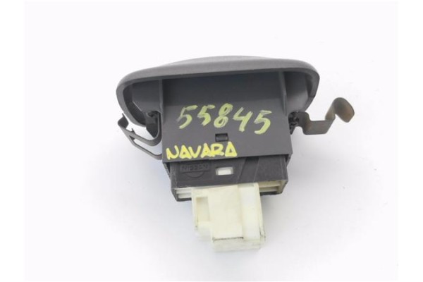 Recambio de mando elevalunas delantero izquierdo para nissan pickup (d22) 2.5 tdi referencia OEM IAM 829602S700  