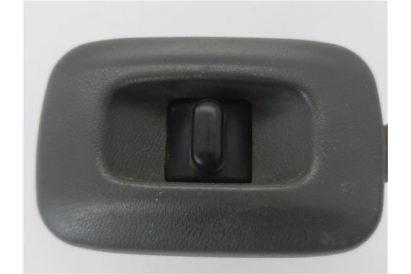 Recambio de mando elevalunas delantero izquierdo para nissan pickup (d22) 2.5 tdi referencia OEM IAM 829602S700  