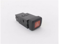 Recambio de interruptor luces emergencia para mitsubishi space star (dg0) 1.9 1900 di-d referencia OEM IAM MR2703B5  
