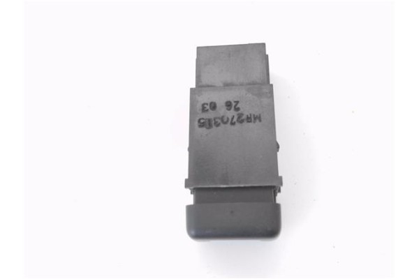 Recambio de interruptor luces emergencia para mitsubishi space star (dg0) 1.9 1900 di-d referencia OEM IAM MR2703B5  