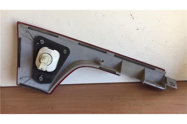 Recambio de piloto trasero derecho para seat cordoba berlina (6k2) 1.4 clx referencia OEM IAM 5059  