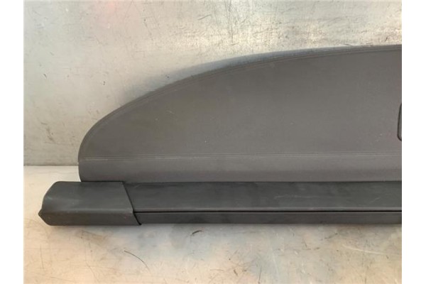 Recambio de bandeja trasero para seat altea xl (5p5) 1.9 family referencia OEM IAM 5P8867871C  